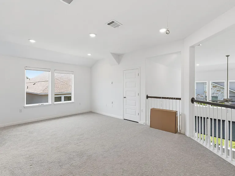 7220 Poulain Dr — Photo 31