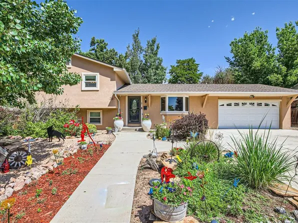 3 Heaton Pl, Pueblo, CO 81001