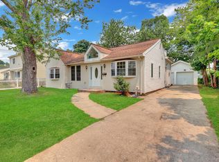 1431 Brooklyn Boulevard, Bay Shore, NY 11706