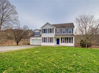 905 Flanders Rd, Southington, CT 06489