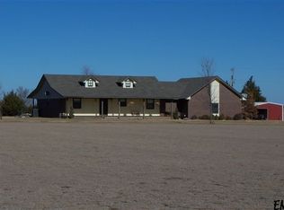 502 E Maple St, Carrier, OK 73727