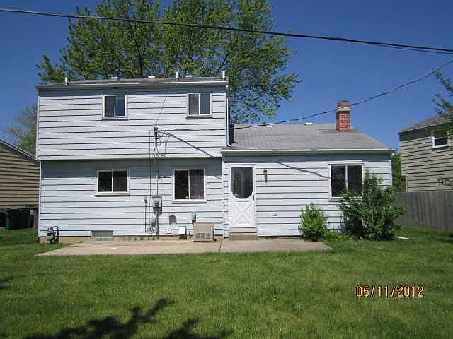 2nd image of 903 Carol Cir