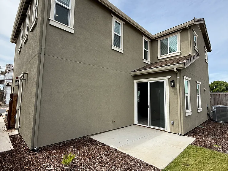 4410 Redstart Ln — Photo 19