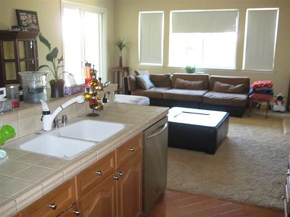5th image of 149 Beatrice Ct