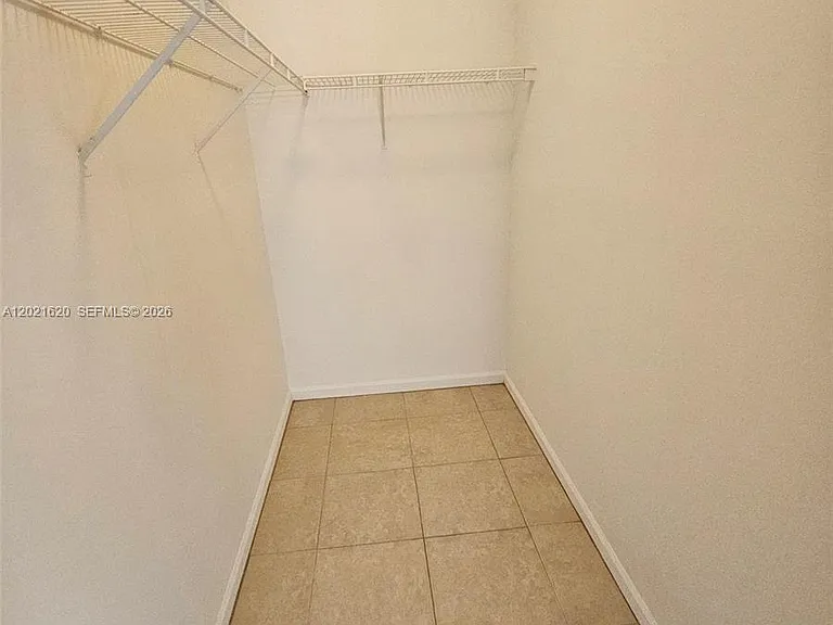 1275 SW 48th Ter #1275 — Photo 8
