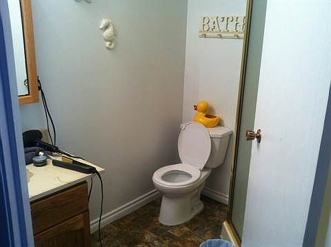3rd image of 811 12th Ave SE #1A