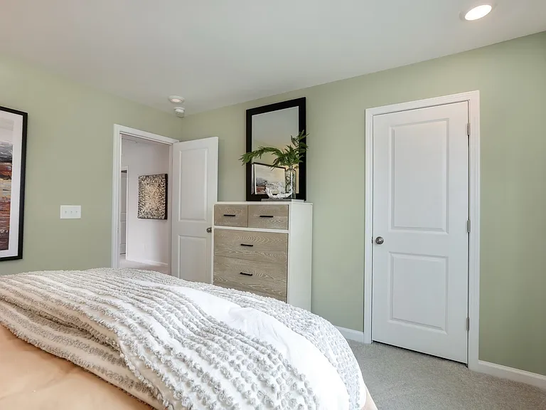 163 Tumbling Rock Way — Photo 24