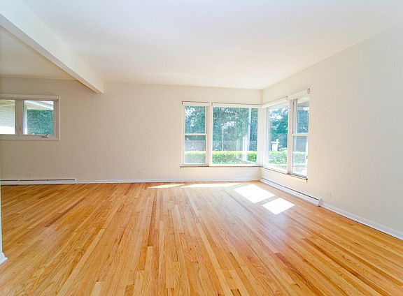 2nd image of 4036 W North Shore Ave