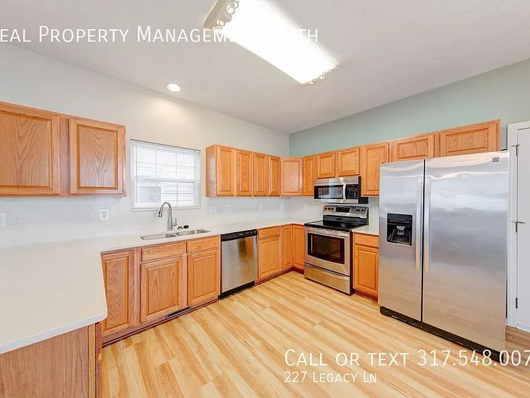227 Legacy Ln — Photo 13
