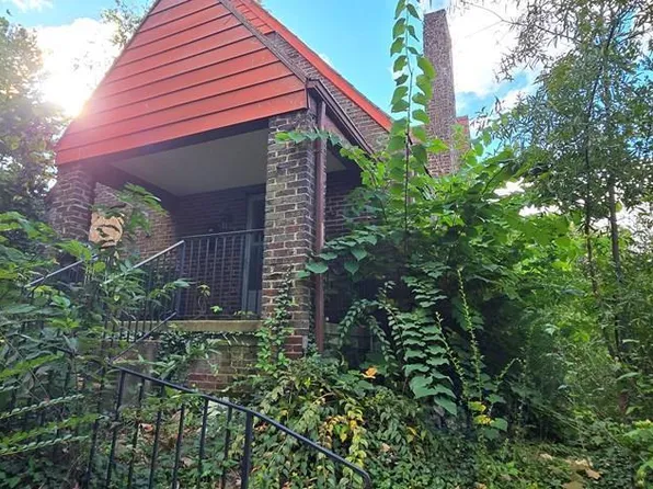 33 Cleveland Ave, Martinsville, VA 24112