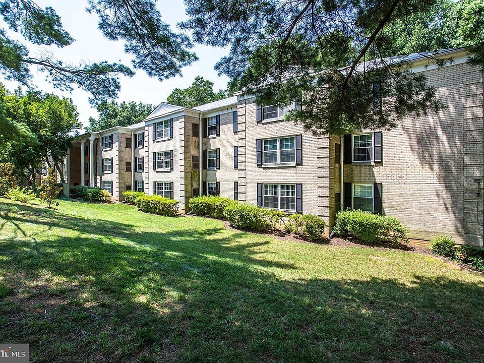2nd image of 7700 Tremayne Pl APT 210