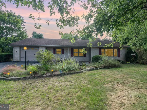 278 N Middlesex Rd, Carlisle, PA 17013