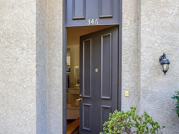 4th image of 346 S Orange Grove Blvd #18
