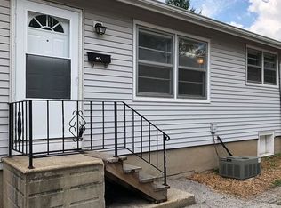 717 North St, Geneva, IL 60134