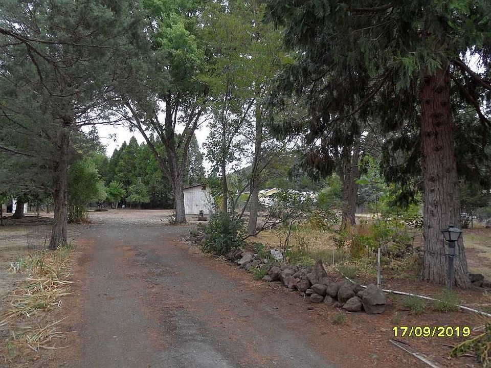 1st image of 411 Valley Dr
