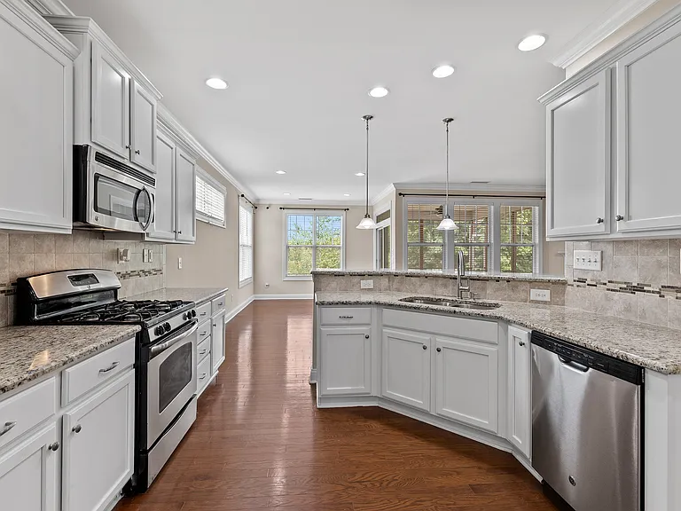 4103 Plum Branch Dr — Photo 29