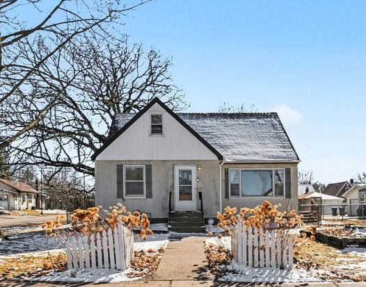 2016 Sherwood Ave, Saint Paul, MN 55119