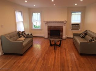 405 Roosevelt Ave, Oakhurst, NJ 07755