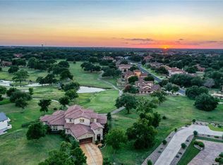 104 Grand Oaks Ln, Georgetown, TX 78628
