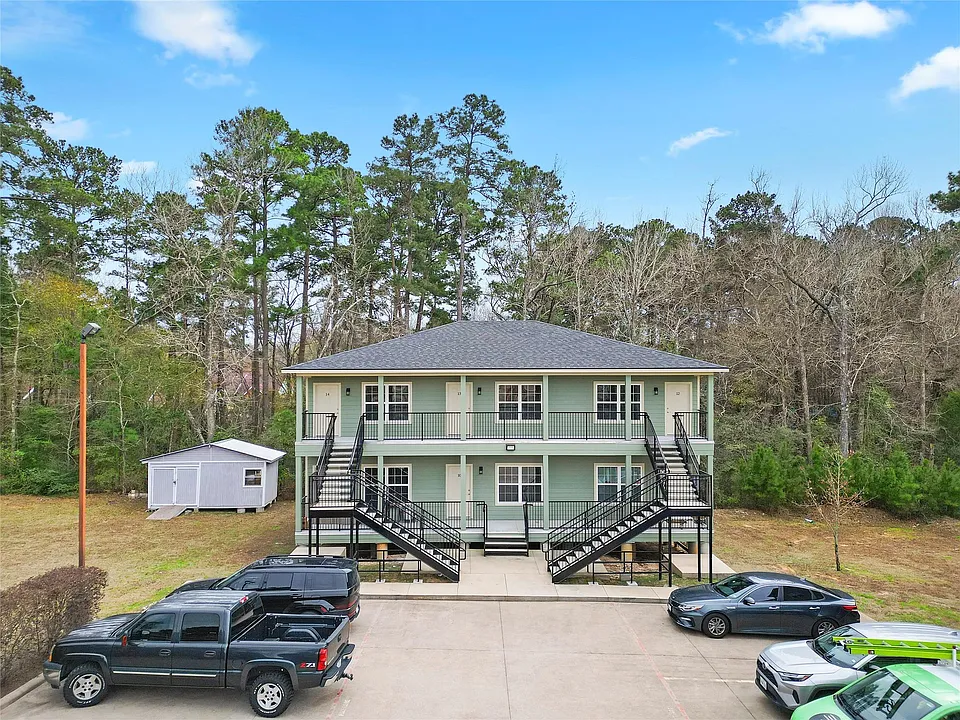 409 Beto St #7