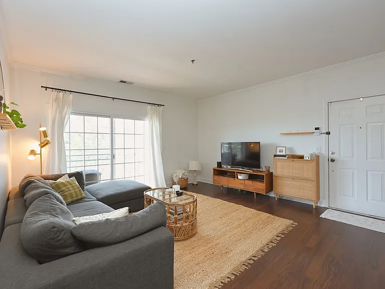 7003 Lenox Village Dr #B11 — Photo 6