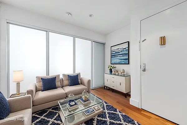 Rented by REAL New York | media 7