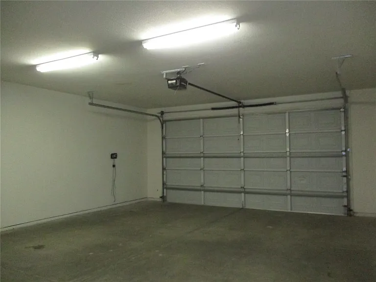 6103 S Bison Ave — Photo 15
