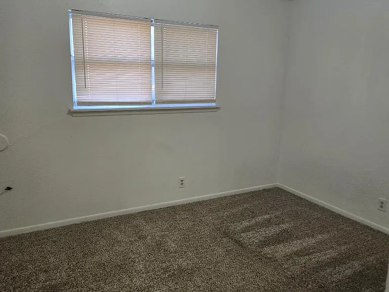 Unit Photo