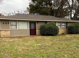 404 Stoneham Rd, Memphis, TN 38109