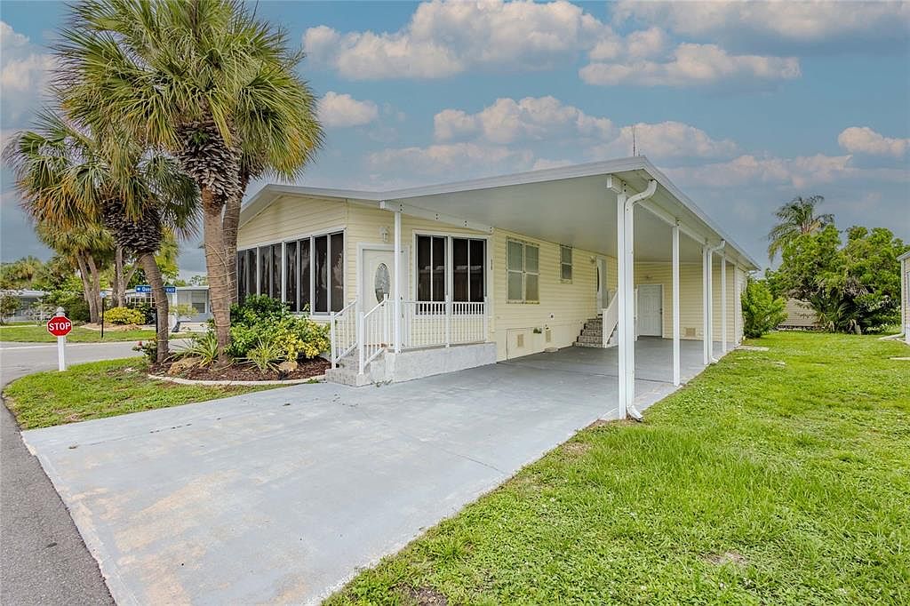 2100 KINGS HIGHWAY #529 — Kings Gate Golf Club