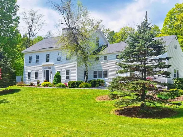 499 Andover Road, New London, NH 03257
