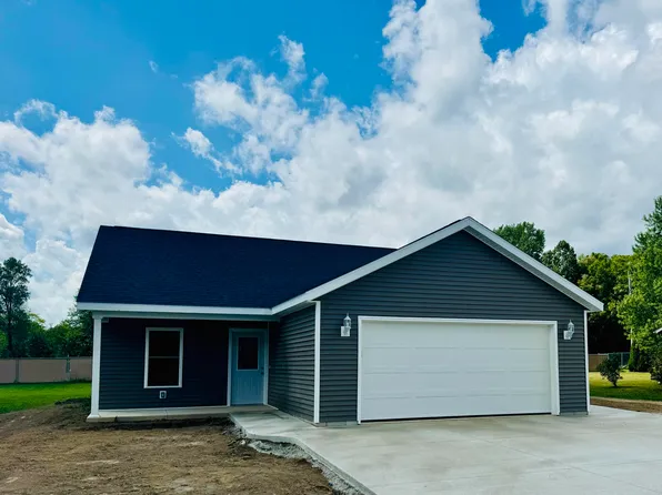 611 Beech St, Saint Marys, OH 45885