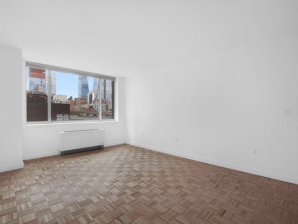 1st image of 360 W 43rd St APT S12a