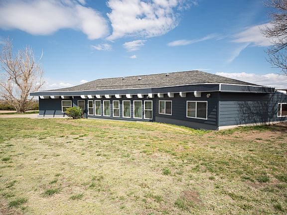 3rd image of 2535 36th St SE