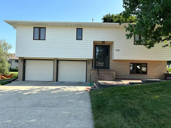 1505 E 17th St, Atlantic, IA 50022