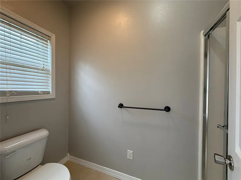 1 Elder Ln — Photo 21