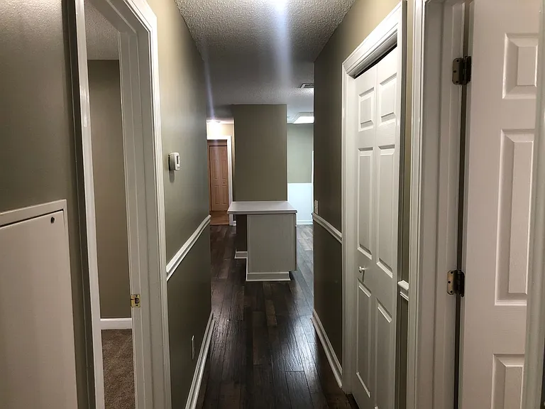 4323 Lotus Ct — Photo 35
