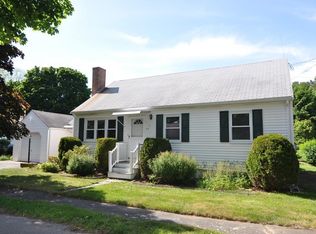 24 Chipman Rd, Beverly, MA 01915