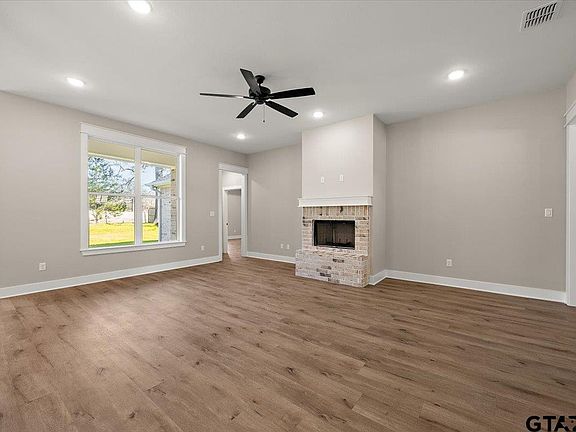 5th image of 248 Kaul Ln