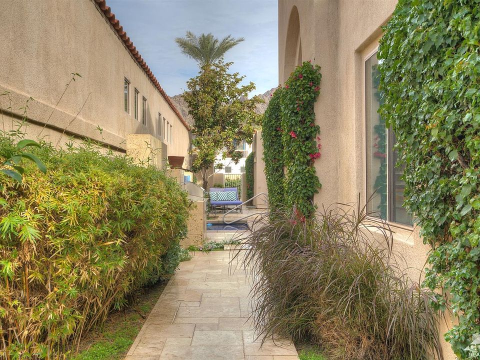 1st image of 77330 Camino Quintana