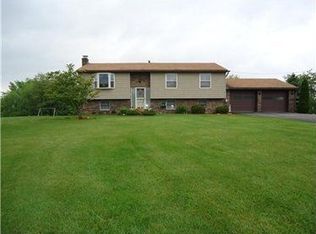314 Payne Hill Rd, Clairton, PA 15025