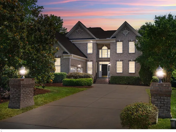 11603 Broadfield Ct, Raleigh, NC 27617
