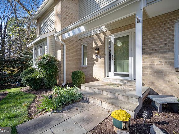4th image of 14504 Antigone Dr