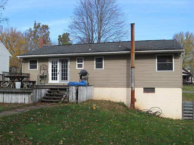 2nd image of 2178 Beach Dr