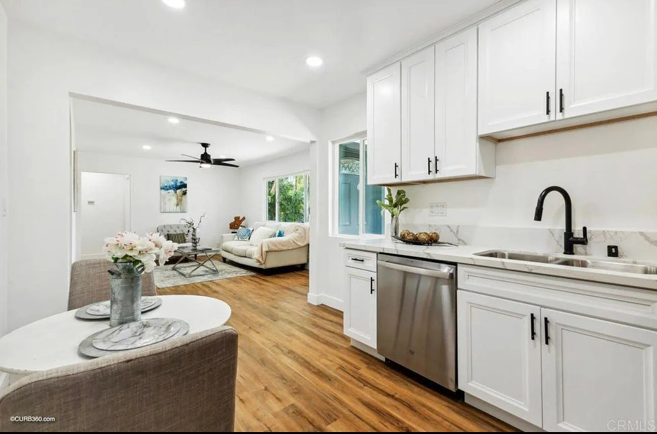 2054 E Mission Rd — Photo 3