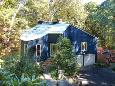 9 New Lebbon Road, Sandy Hook, CT, 06482