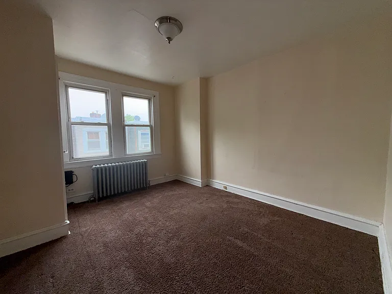 946 Sanger St #2 — Photo 8