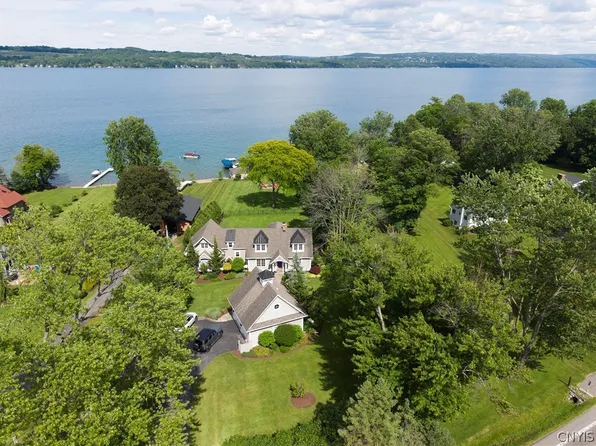 2008 W Lake Rd, Skaneateles, NY 13152