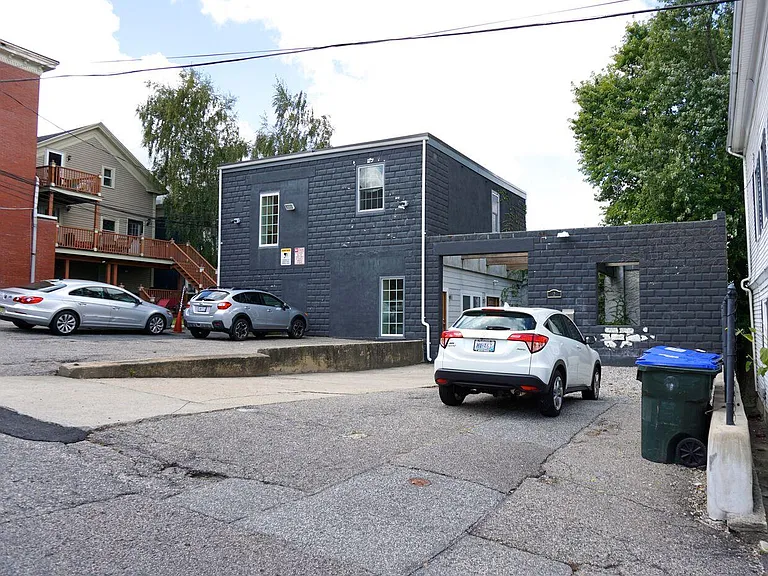 2 Ames St #2 — Photo 22