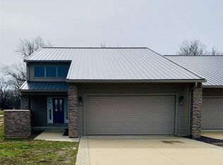 306 Harbor Point Pl, Springfield, IL 62712